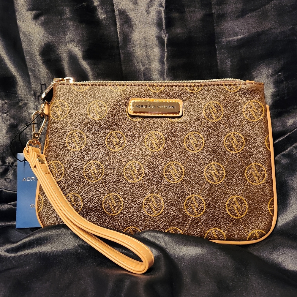 Adrienne Vittadini Clutch